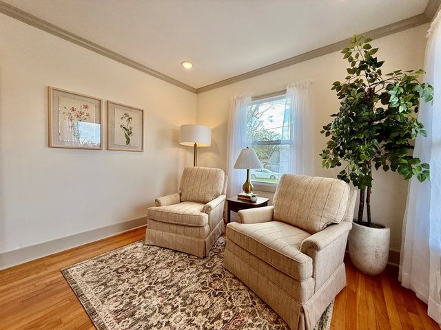 209 W Commerce Street, Hartford, AL 36344