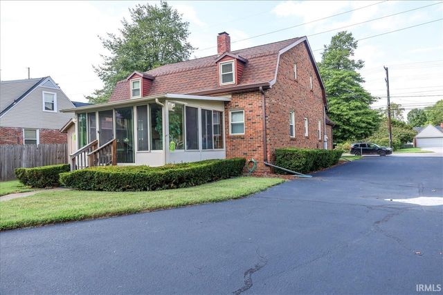 3219 Washington Avenue, Evansville, IN 47714