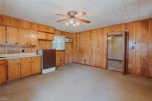 1100 S Fifth Street, Mebane, NC 27302