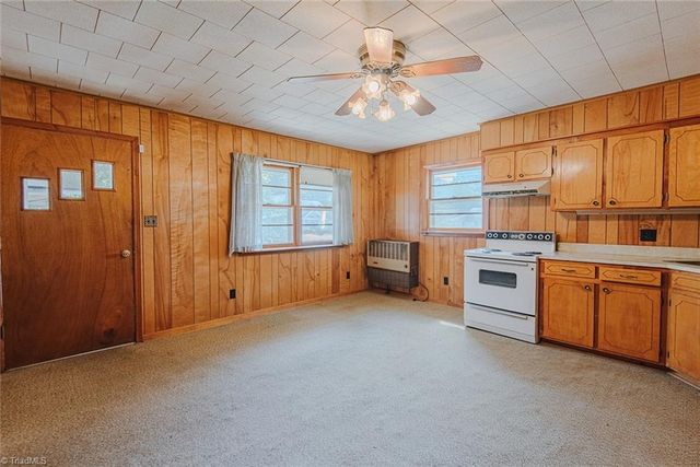 1100 S Fifth Street, Mebane, NC 27302