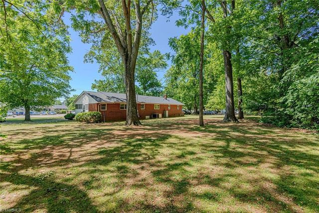 1100 S Fifth Street, Mebane, NC 27302
