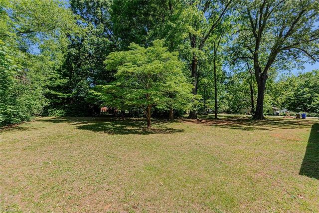 1100 S Fifth Street, Mebane, NC 27302