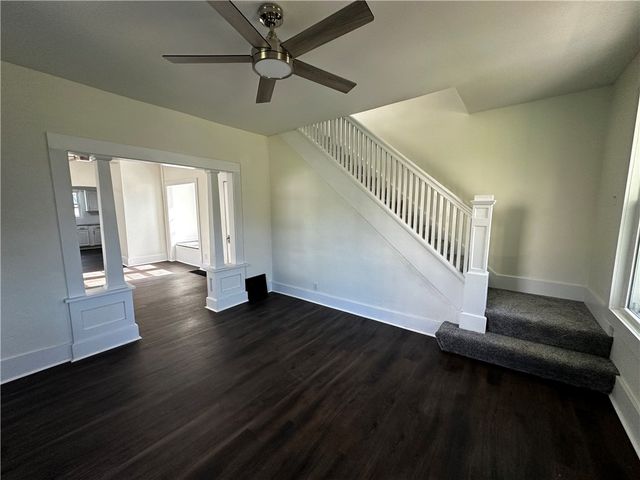 1701 Old Butler Rd, Shenango Twp, PA 16101