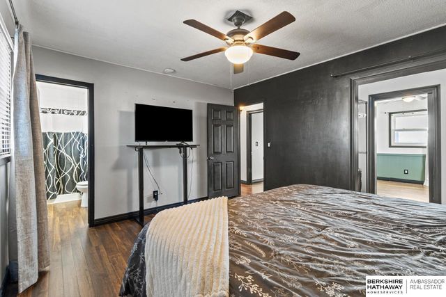 13522 Carpenter Street, Papillion, NE 68138