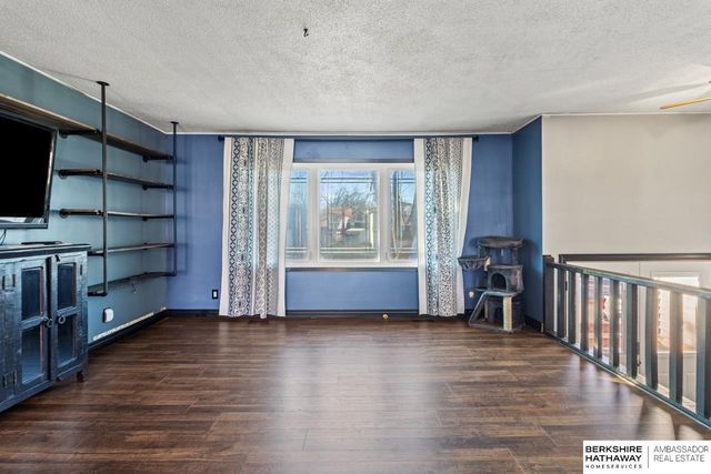 13522 Carpenter Street, Papillion, NE 68138