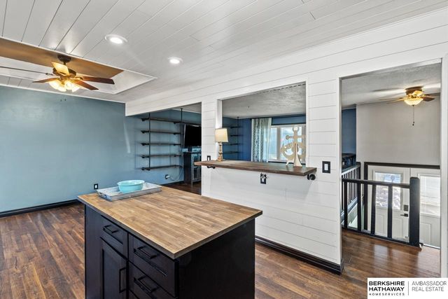 13522 Carpenter Street, Papillion, NE 68138