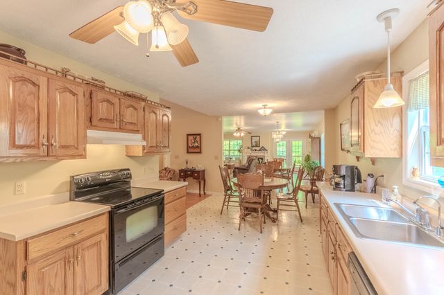 163 Shady Ln, Hohenwald, TN 38462