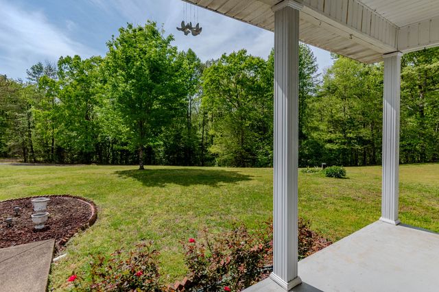 163 Shady Ln, Hohenwald, TN 38462