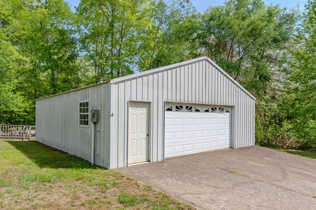 163 Shady Ln, Hohenwald, TN 38462