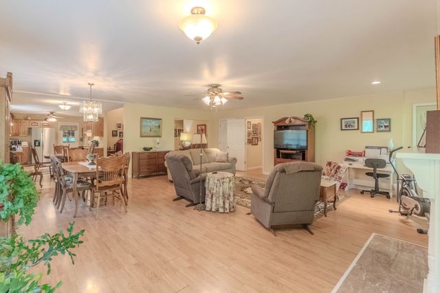 163 Shady Ln, Hohenwald, TN 38462