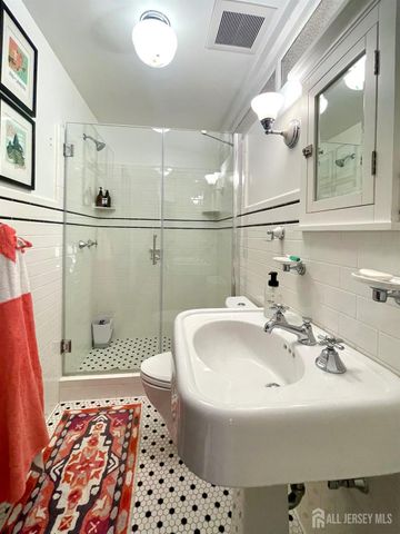 423 Harrison Avenue, Highland Park, NJ 08904