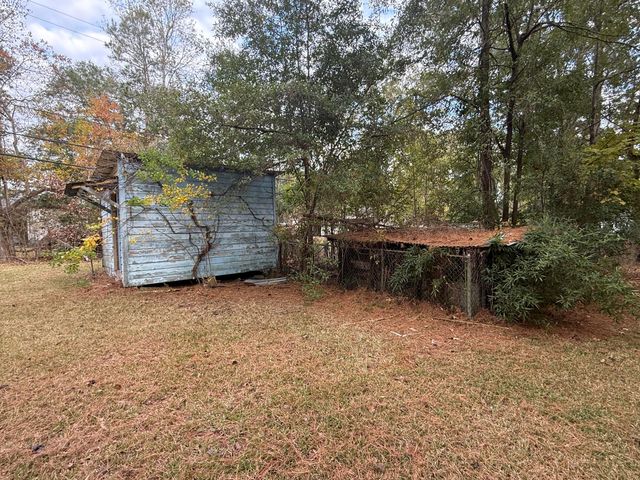 1104 John Paul Jones Ave, Leesville, LA 71446
