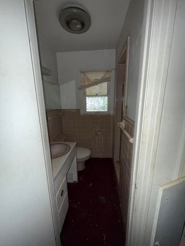 1104 John Paul Jones Ave, Leesville, LA 71446