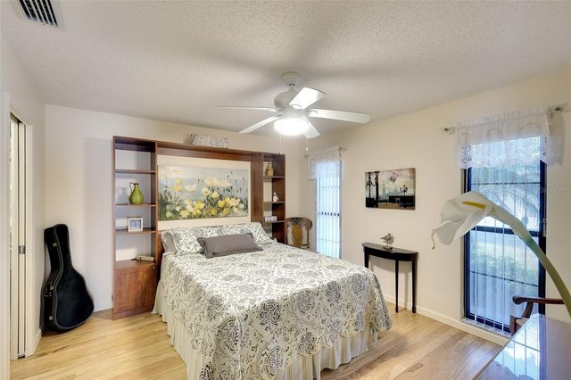 6004 VIVIENDA DRIVE 8, Bradenton, FL 34207