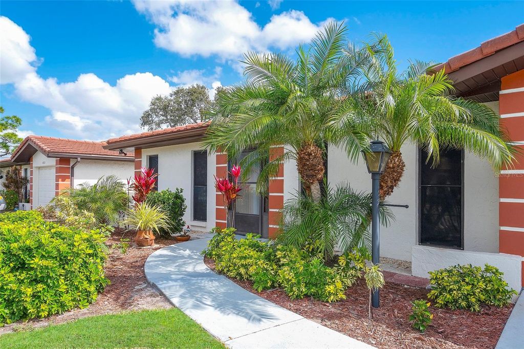 6004 VIVIENDA DRIVE 8, BRADENTON, FL 34207 — photo 2