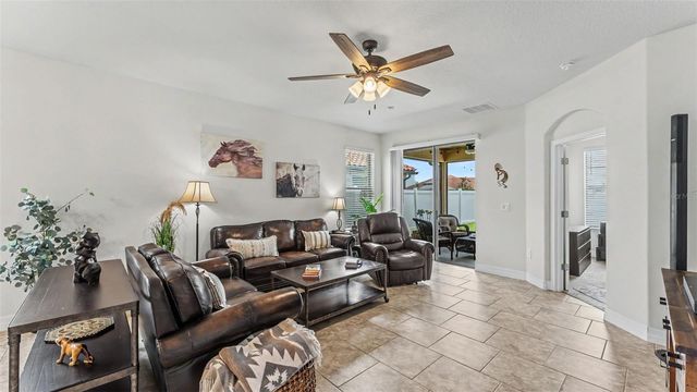 4007 PRIMA LAGO CIRCLE, Lakeland, FL 33810