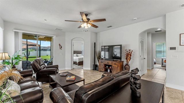 4007 PRIMA LAGO CIRCLE, Lakeland, FL 33810