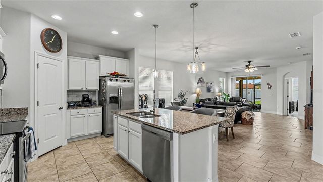 4007 PRIMA LAGO CIRCLE, Lakeland, FL 33810