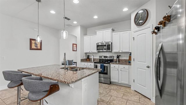 4007 PRIMA LAGO CIRCLE, Lakeland, FL 33810