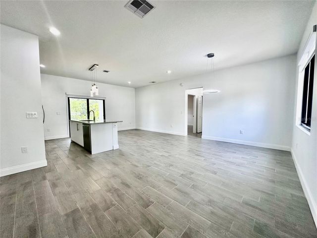 774 W 9TH STREET, Deltona, FL 32725