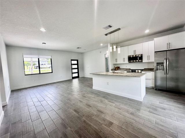774 W 9TH STREET, Deltona, FL 32725
