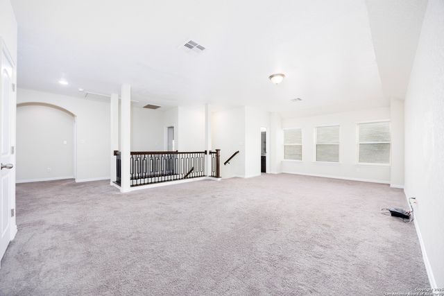 2900 Sunridge Dr, Schertz, TX 78154