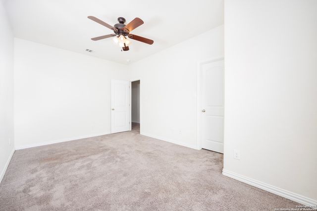 2900 Sunridge Dr, Schertz, TX 78154