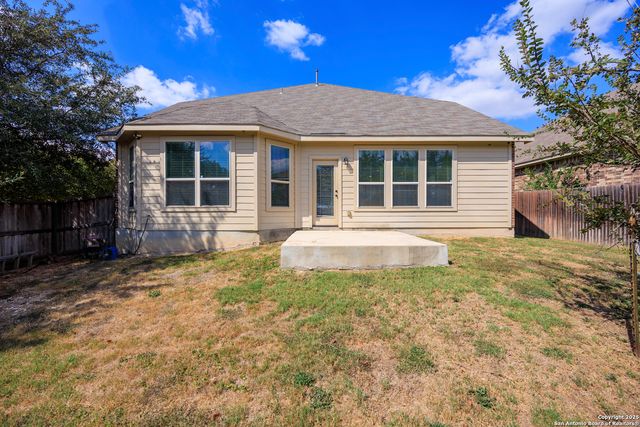 2900 Sunridge Dr, Schertz, TX 78154