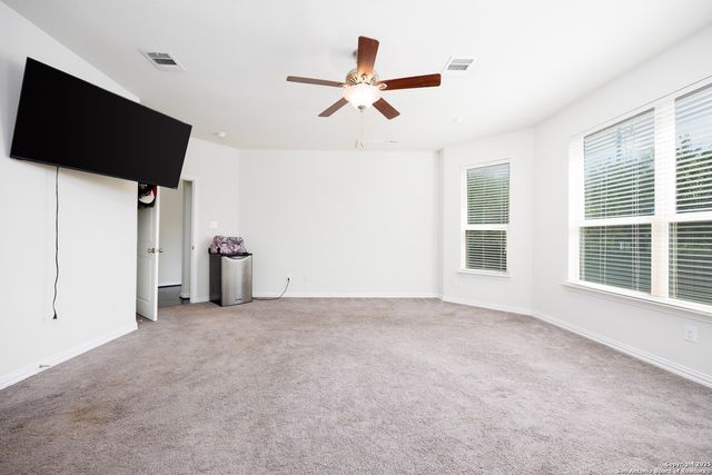 2900 Sunridge Dr, Schertz, TX 78154