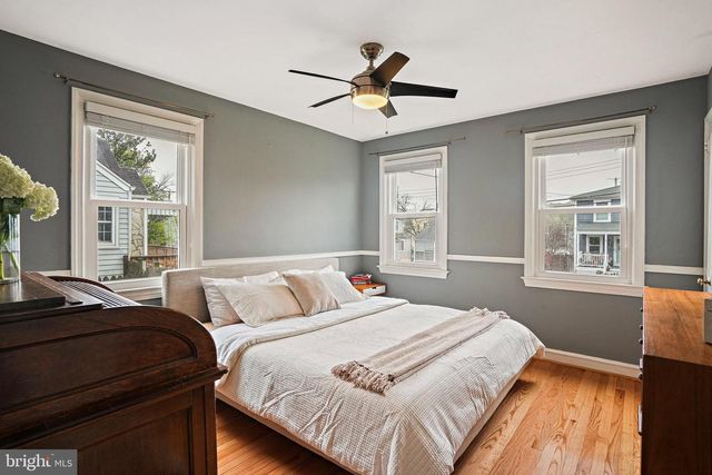 2113 S RANDOLPH ST, Arlington, VA 22204