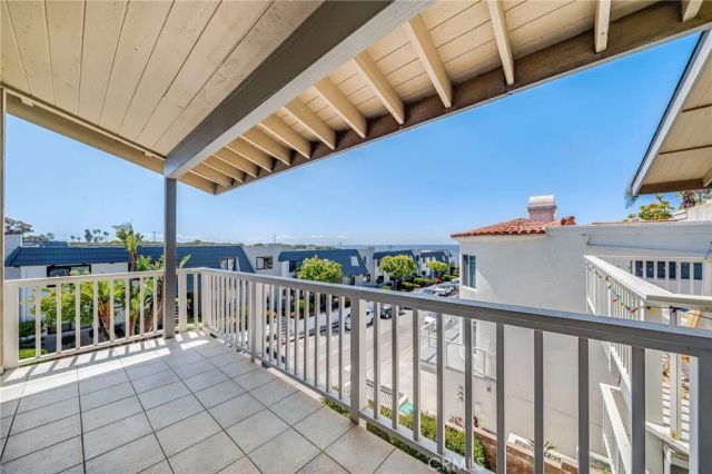 236 Avenida Lobeiro, San Clemente, CA 92672