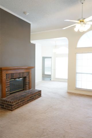 907 Winterwood Court, Arlington, TX 76017