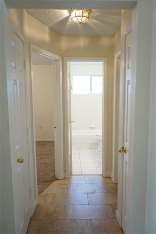 907 Winterwood Court, Arlington, TX 76017