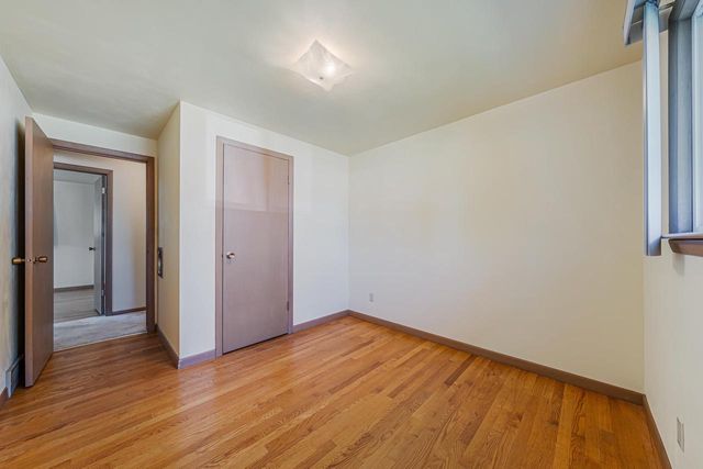 2721 N VIOLA STREET, Appleton, WI 54911