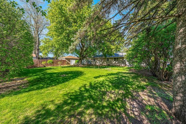2721 N VIOLA STREET, Appleton, WI 54911