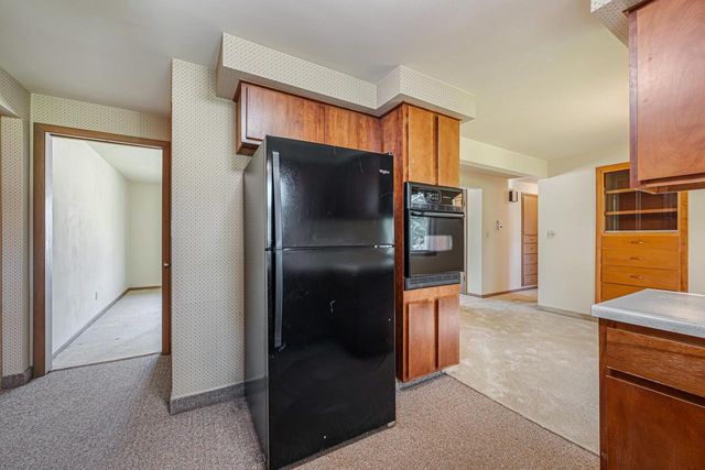 2721 N VIOLA STREET, Appleton, WI 54911