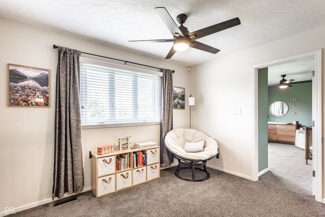 7 Greyhound Circle, Carmel, IN 46032