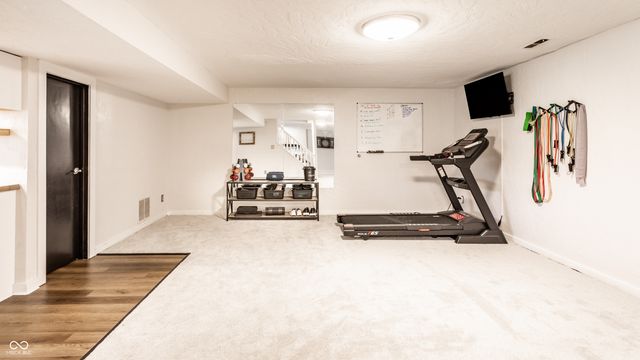 7 Greyhound Circle, Carmel, IN 46032