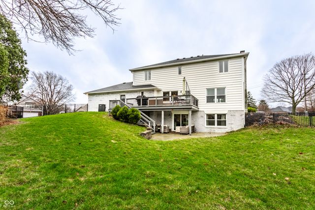 7 Greyhound Circle, Carmel, IN 46032