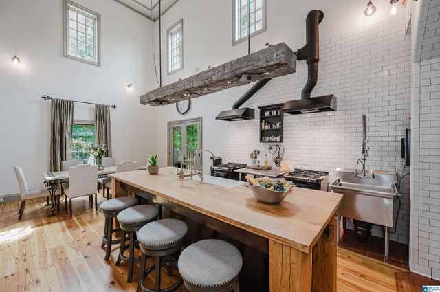 991 FERN STREET, Homewood, AL 35209