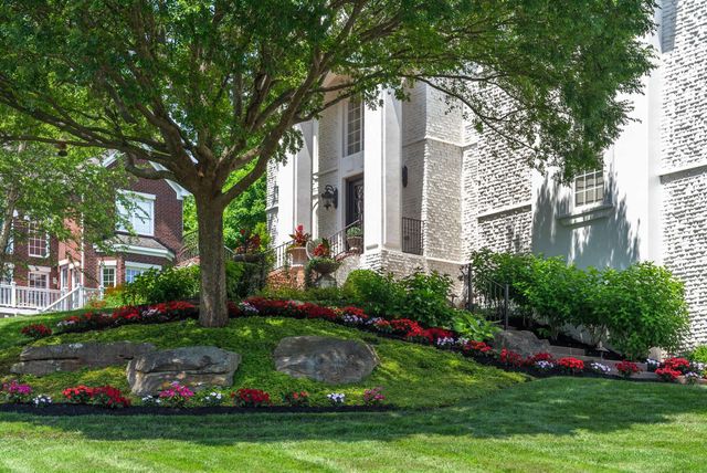 4 Ironwood Ln, Brentwood, TN 37027