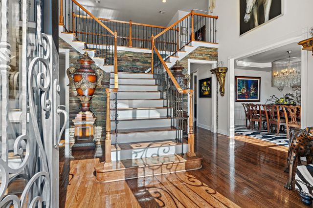 4 Ironwood Ln, Brentwood, TN 37027