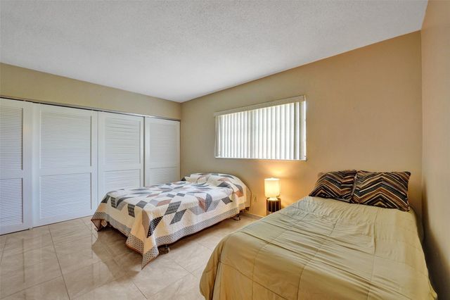 1300 N 12th Court 7b, Hollywood, FL 33019