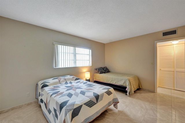 1300 N 12th Court 7b, Hollywood, FL 33019