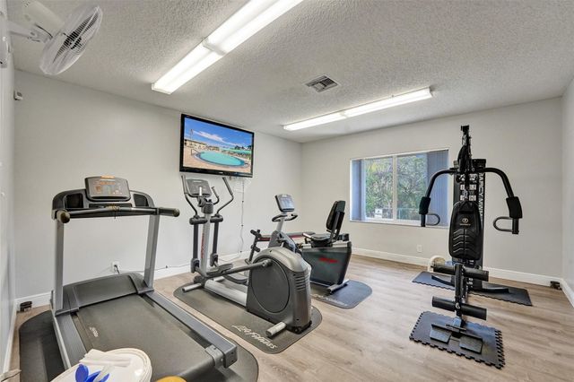 1300 N 12th Court 7b, Hollywood, FL 33019