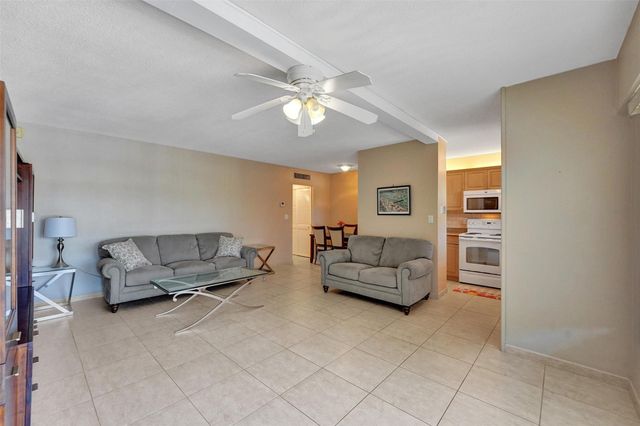 1300 N 12th Court 7b, Hollywood, FL 33019