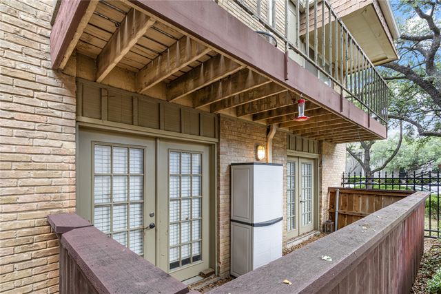 5916 Birchbrook Drive 129, Dallas, TX 75206