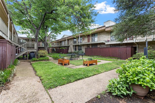 5916 Birchbrook Drive 129, Dallas, TX 75206