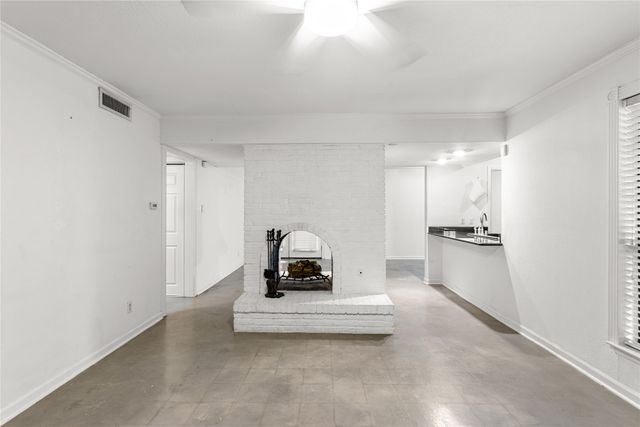 5916 Birchbrook Drive 129, Dallas, TX 75206