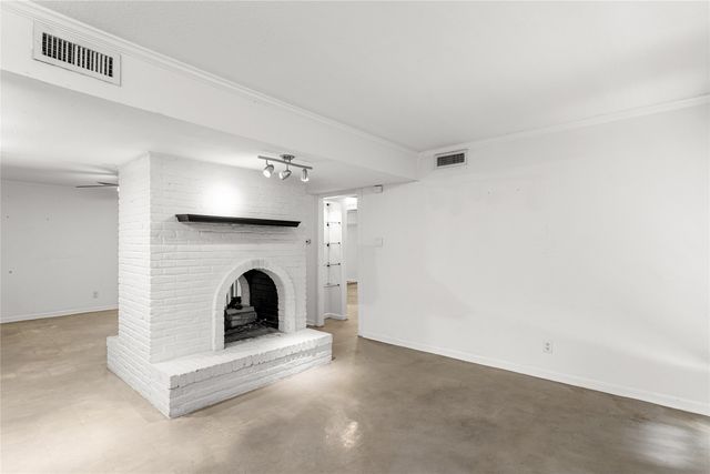 5916 Birchbrook Drive 129, Dallas, TX 75206